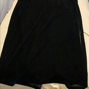 Velvet midi skirt